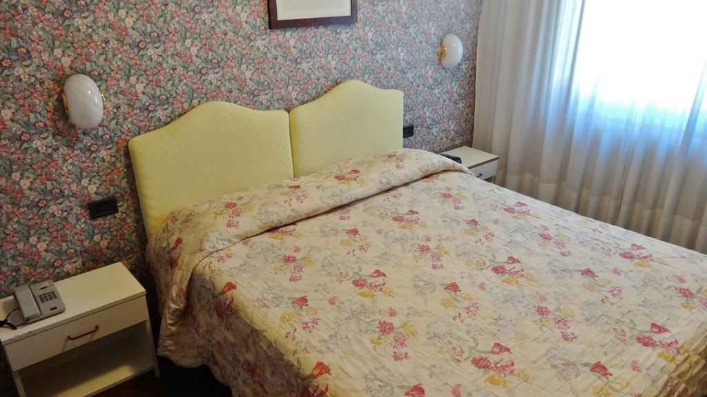 Hotel Cervo 보르미오 객실 사진