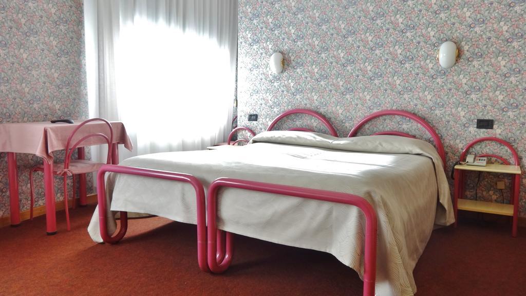 Hotel Cervo 보르미오 외부 사진