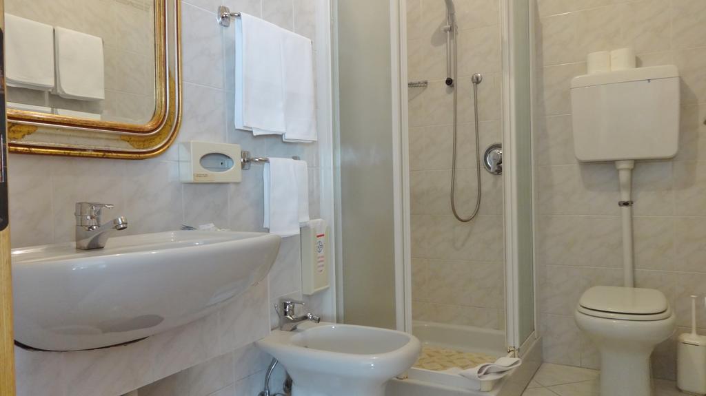 Hotel Cervo 보르미오 외부 사진